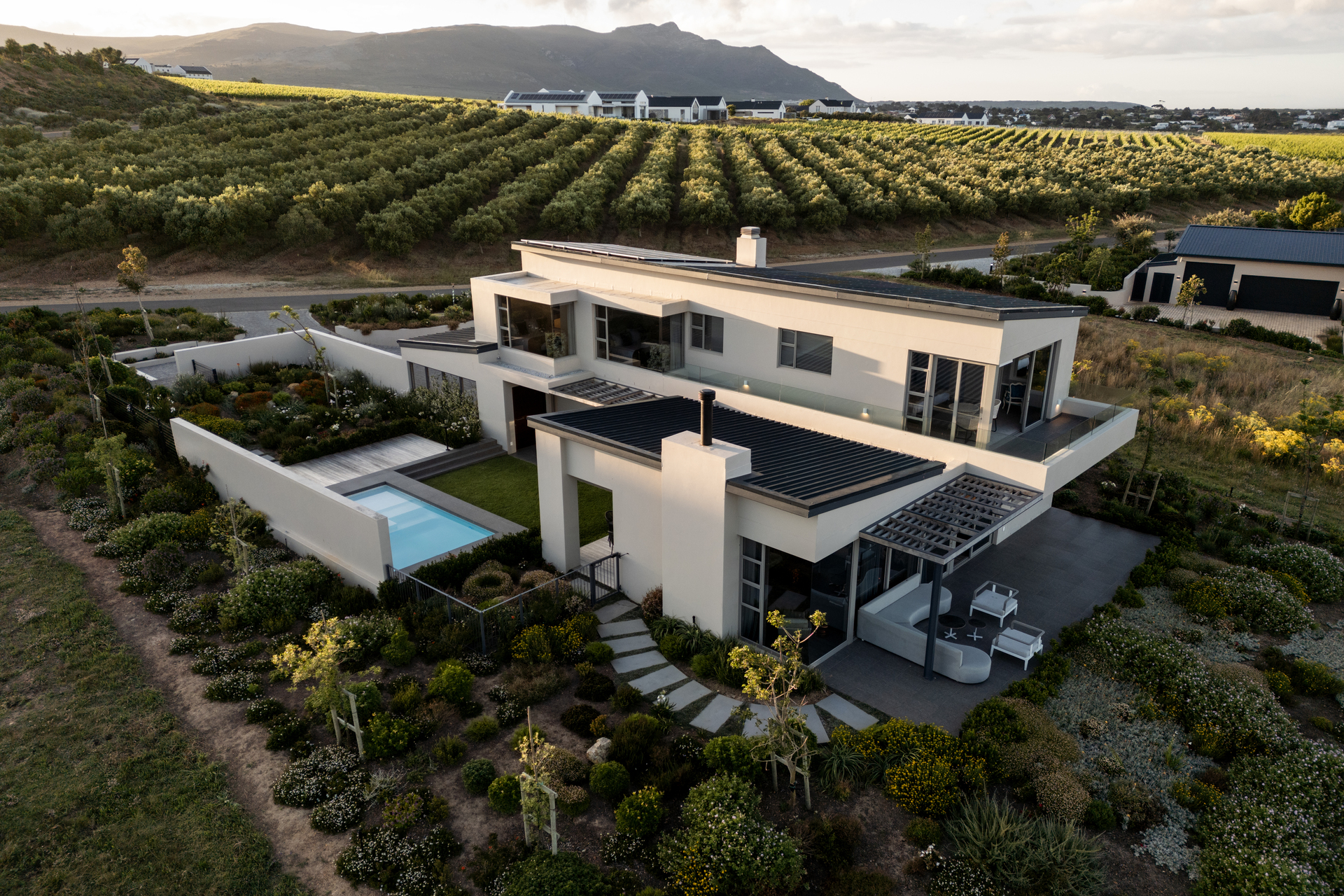 Villa image 1