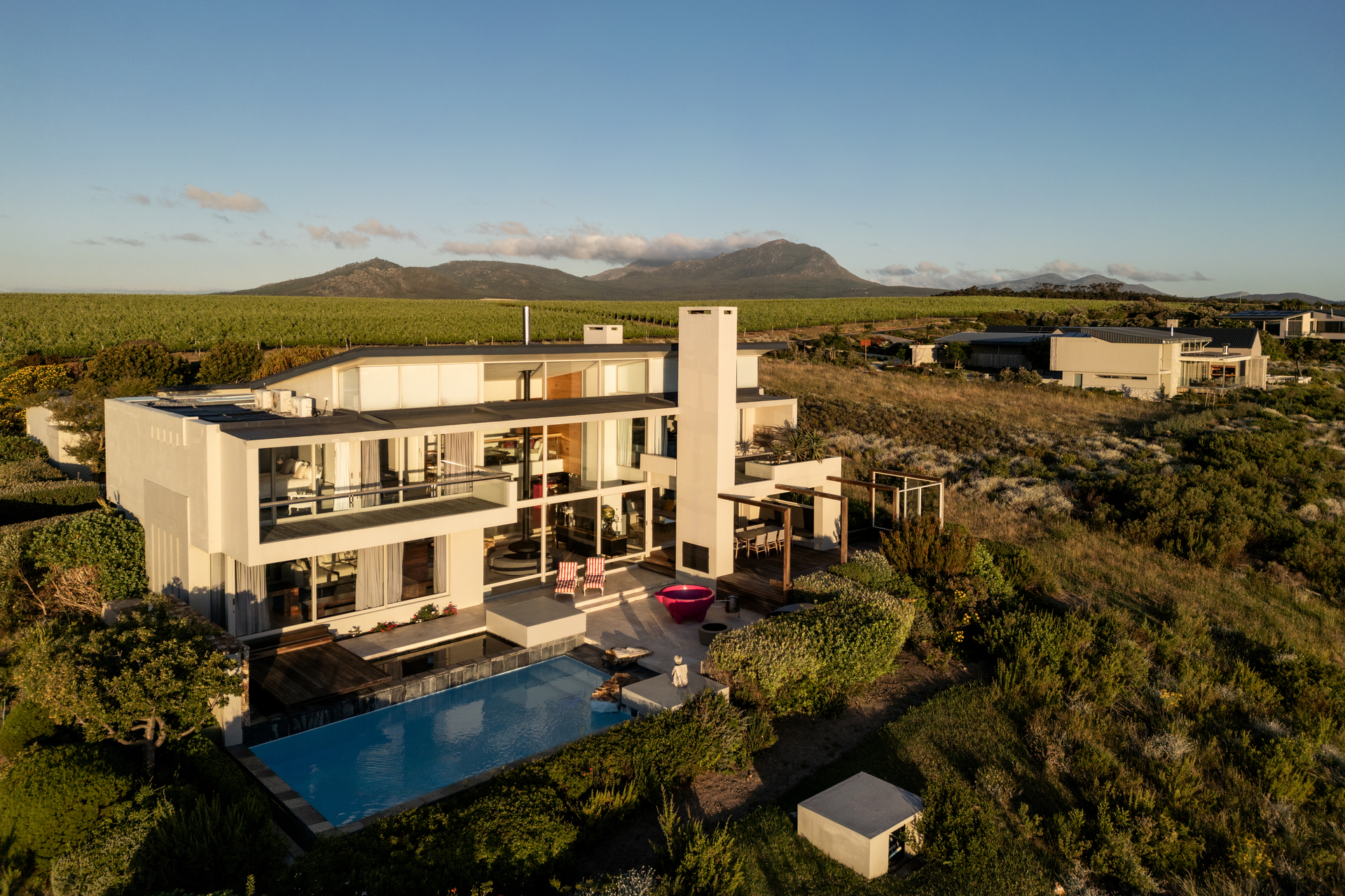 Villa image 1